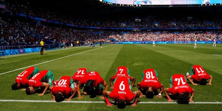 أشبال الأطلس يصنعون المجد في حديقة الأمراء