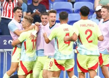 أشبال الأطلس يواجهون إسبانيا في المربع الذهبي في مارسيليا