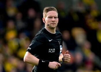 حكم من النرويج يقود مباراة المغرب ومصر