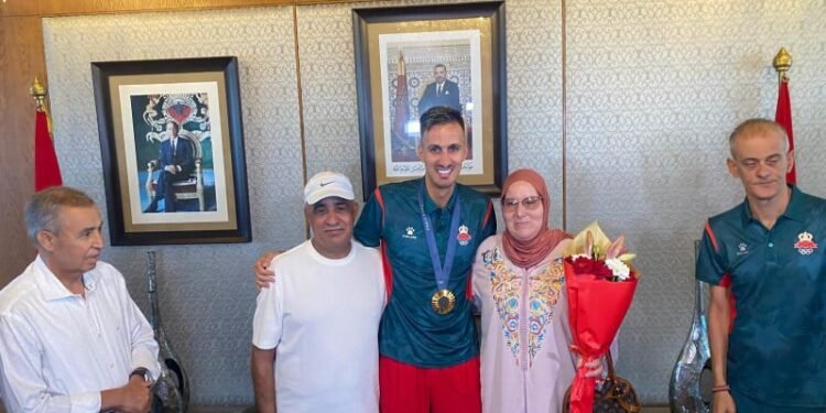 استقبال حافل للبطل المغربي سفيان البقالي