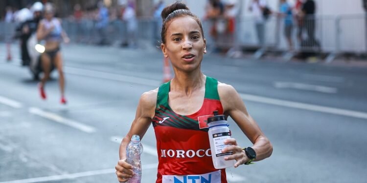 إعتذار موثر من عداءة الماراثون فاطمة الزهراء كردادي