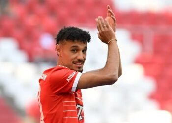 مزراوي في إنجلترا من أجل مانشستر يونايتد