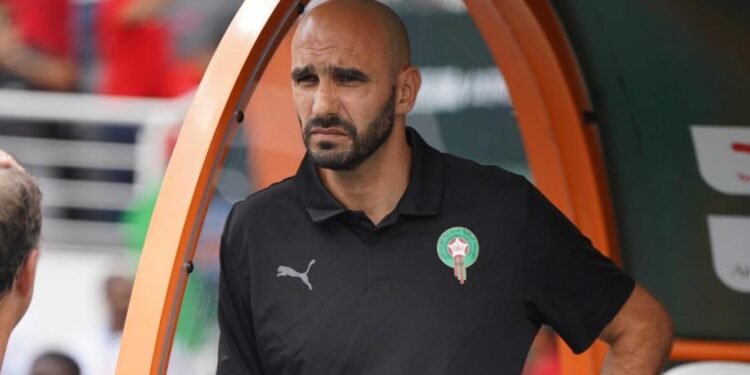 الكاف يعيد وليد الركراكي إلى الكوت ديفوار