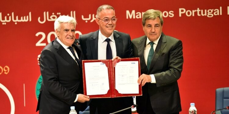 “الفيفا” يصادق رسميا على تنظيم المغرب مونديال 2030 مع إسبانيا والبرتغال