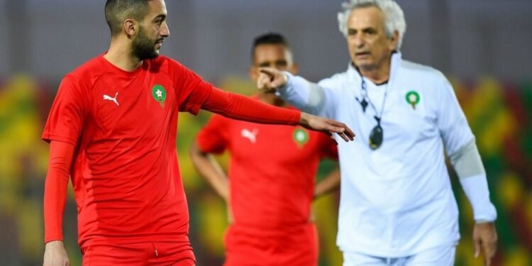 سايس يكشف سبب الخلاف بين زياش وخليلوزيتش