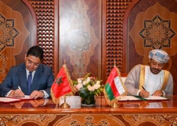 المغرب وسلطنة عُمان يعززان تعاونهما بتوقيع حزمة اتفاقيات استراتيجية تشمل النقل والطاقة والعدالة والرياضة