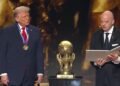 فيفا يمنح ترامب “جائزة السلام” في حفل قرعة كأس العالم
