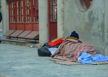 حملات ليلية بسلا لإنقاذ الأشخاص بدون مأوى من قساوة البرد